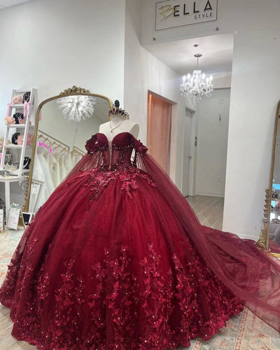 Sparkly Red Ball Gown Quinceanera Prom Dresses Long for Sweet 15 16 Off the Shoulder Sweetheart Neckline Burgundy Formal Evening Gowns Ball Gown Prom Dresses
