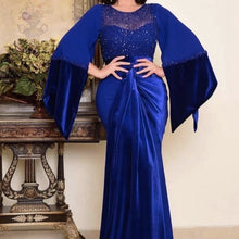 Load image into Gallery viewer, royal blue prom dresses 2020 crew neckline sequins beading long sleeve mermaid pleats evening dresses formal dress