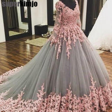 Load image into Gallery viewer, lace prom dresses 2020 v neck long sleeve lace appliques ball gown tulle floor length evening dresses arabic