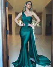 Load image into Gallery viewer, green prom dresses 2021 one shoulder pleats mermaid floor length chiffon floor length long evening dresses gowns