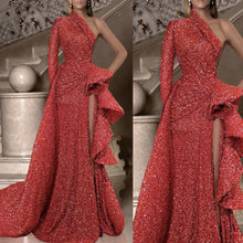 Load image into Gallery viewer, sparkly prom dresses 2020 one shoulder long sleeve side slit peplum ruffle detachable skirt red evening dresses formal dresses shinning party dresses