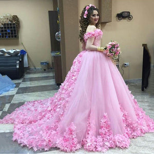 Quinceanera Dresses Ball Gown Off Shoulder 3D Rose Flowers Puffy Pink Sweet 16 Dress Celebrity Party Gowns Graduation