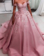Load image into Gallery viewer, pink prom dresses 2021 sweetheart neckline ball gown lace appliques floor length long evening dresses gowns