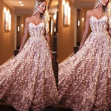 Load image into Gallery viewer, flowers prom dresses 2020 wedding dresses sweetheart neckline 3d flowers ivory evening dresses champagne party dresses