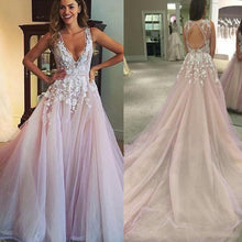 Load image into Gallery viewer, Sexy V Neck Backless Lace Prom Dress Fashion A-Line Tulle Appliques Court Train Vestido De Noiva Elegant Evening Gowns